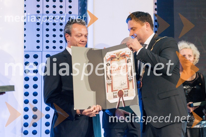  Boris Margeta;  Boštjan Trilar, župan mestne občine KranjS slavnostno akademijo obeležili praznik Mestne občine Kranj in zadnje leto županovanja Boštjana Trilarja