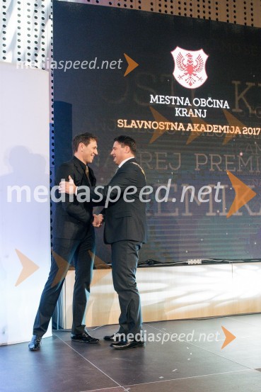  Sandi Murovec - Muri ,  kreator OI oblačil;  Boštjan Trilar, župan mestne občine KranjS slavnostno akademijo obeležili praznik Mestne občine Kranj in zadnje leto županovanja Boštjana Trilarja