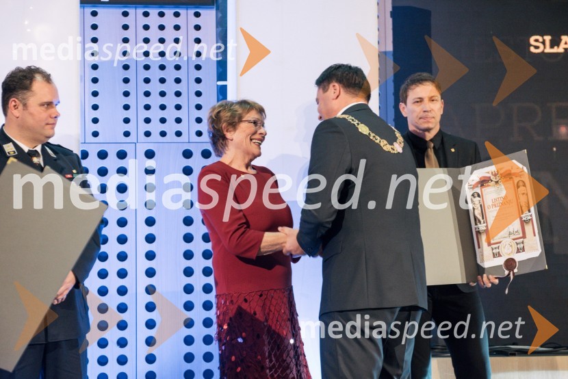  Metka  Štok;  Boštjan Trilar, župan mestne občine KranjS slavnostno akademijo obeležili praznik Mestne občine Kranj in zadnje leto županovanja Boštjana Trilarja