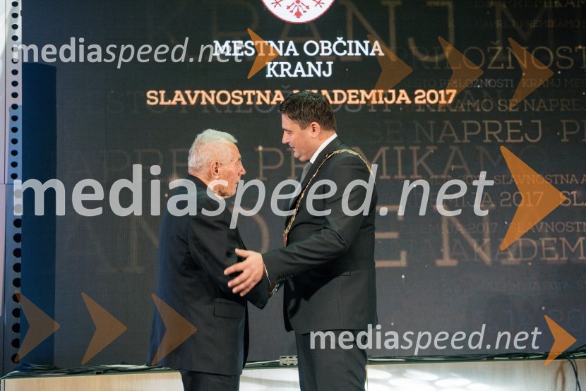  ... ;  Boštjan Trilar, župan mestne občine KranjS slavnostno akademijo obeležili praznik Mestne občine Kranj in zadnje leto županovanja Boštjana Trilarja