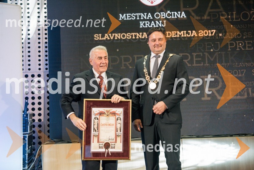 dr. Milivoj  Veličković Perat;  Boštjan Trilar, župan mestne občine KranjS slavnostno akademijo obeležili praznik Mestne občine Kranj in zadnje leto županovanja Boštjana Trilarja