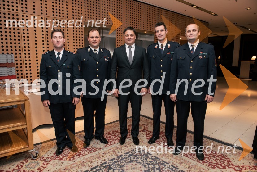  ... ;  ... ;  Boštjan Trilar, župan mestne občine Kranj;  ... ;  ... S slavnostno akademijo obeležili praznik Mestne občine Kranj in zadnje leto županovanja Boštjana Trilarja