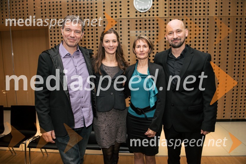  Andrej  Stražišar, scenograf;  Petra Žibert, ZTKK;  Ines Šmon, MOK;  Srečko Štagar, ZTKKS slavnostno akademijo obeležili praznik Mestne občine Kranj in zadnje leto županovanja Boštjana Trilarja
