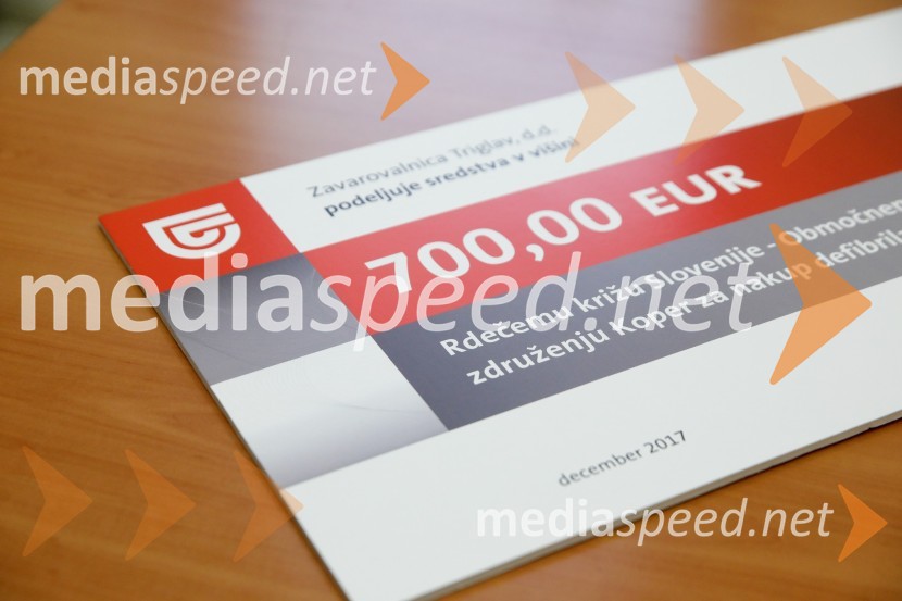 Predaja donacije Rdeči križ KoperPredaja donacije Rdeči križ Koper