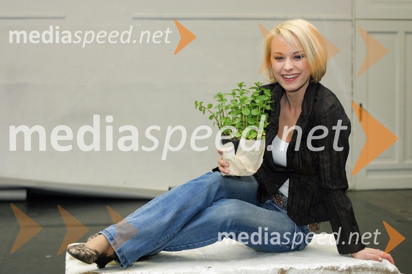 Sabina Cvilak, operna pevkaSabina Cvilak, operna pevka