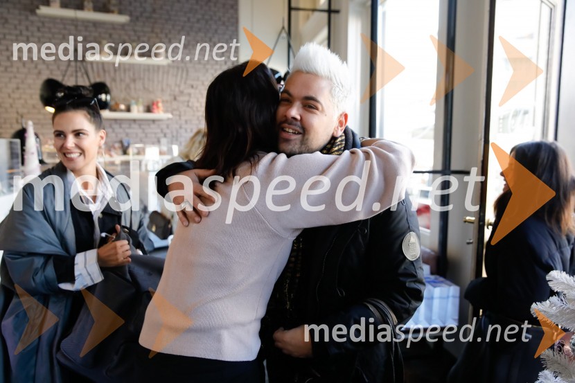  Nejc Simšič, novinarPredstavitev nove kozmetične linije Barnängen