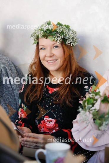  Irena Jalšovec Kogoj - Regina, pevkaPredstavitev nove kozmetične linije Barnängen