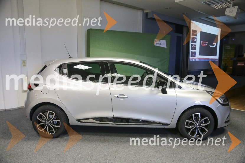 Renault Clio, slovenska predstavitev