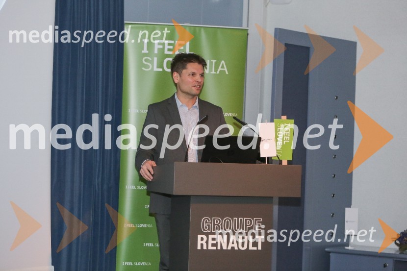 Renault Clio, slovenska predstavitev