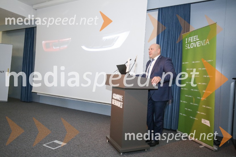 Renault Clio, slovenska predstavitev