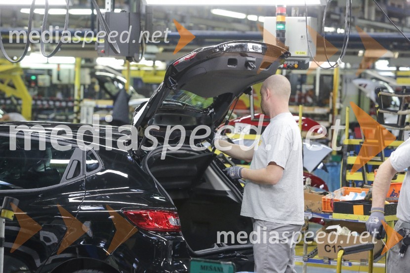 Renault Clio, slovenska predstavitev