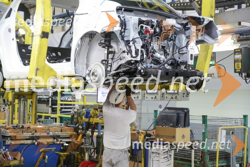 Renault Clio, slovenska predstavitev