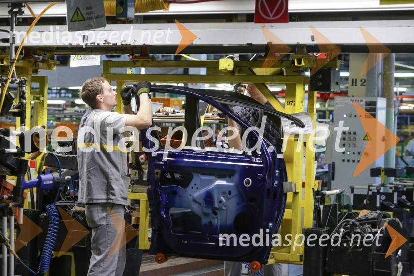 Renault Clio, slovenska predstavitev