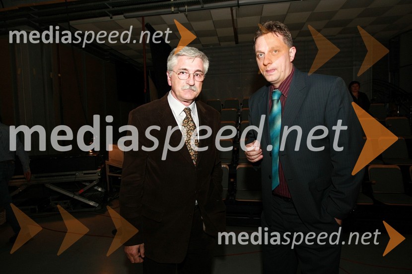 Petar Radović, odgovorni urednik razvedrilnega programa na TV Slovenija in Igor Pirkovič, namestnik generalnega direktorja RTV SlovenijaSlovenska polka in valček 2008