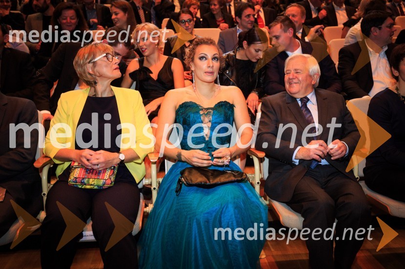  Darja Črnko, športna serviserka in trenerka Ilke Štuhec;  Ilka Štuhec, slovenska alpska smučarka;  Milan Kučan, nekdanji predsednik Republike SlovenijeŠportnik leta 2017