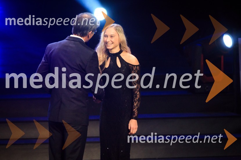  ... ;  Janja Garnbret, slovenska športna plezalkaŠportnik leta 2017