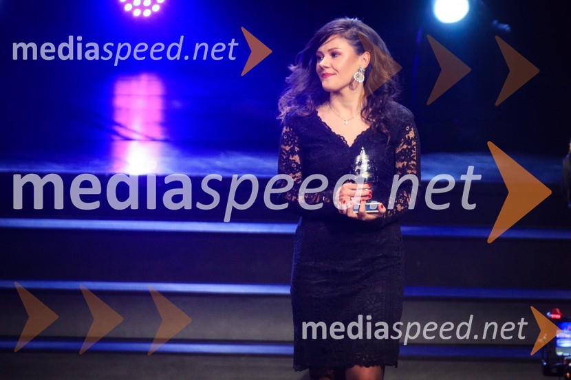  Lora Klinc, dekle Primoža RogličaŠportnik leta 2017