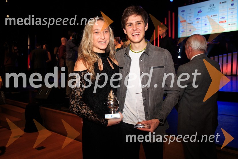  Janja Garnbret, slovenska športna plezalka;  Domen Škofic, slovenski športni plezalecŠportnik leta 2017