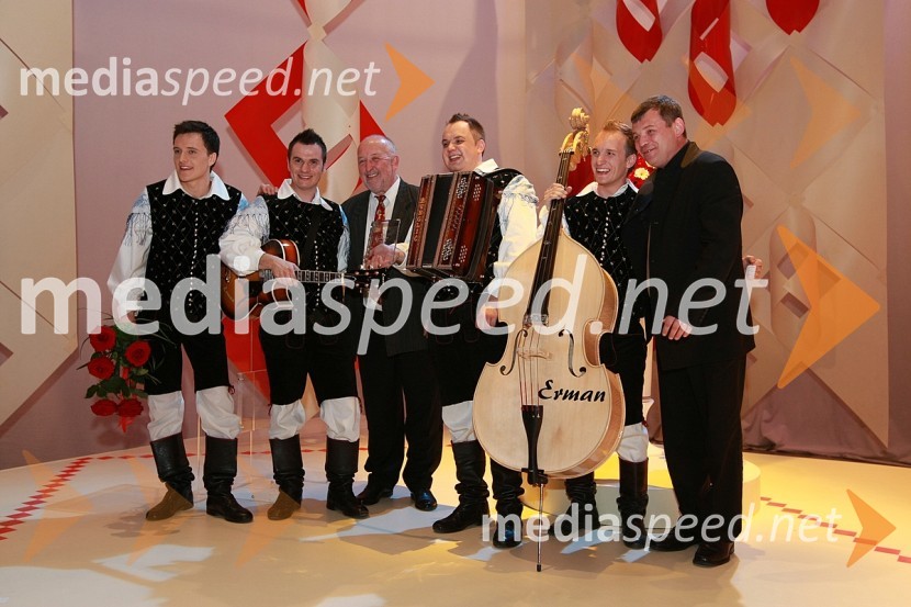 Ansambel Modrijani, dobitniki nagrad za najboljšo skladbo festivala in za naj slovenski valček 2008, Jože Galič, glasbenik in Smiljan Greif, glasbeni producentSlovenska polka in valček 2008