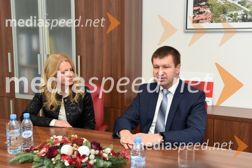  Alenka Novak, direktorica OE Celje Zavarovalnice Triglav; mag. Branko Kidrič, župan, Občina Rogaška SlatinaZ novim pločnikom za varnejši jutri v Občini Rogaška Slatina