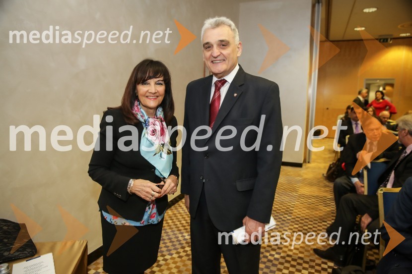 prof.dr. Metka Zorc, predsednica uprave MC Medicor; prof. dr.  Roberto Favaloro, dr. med.Simpozij srčnih kirurgov 2017