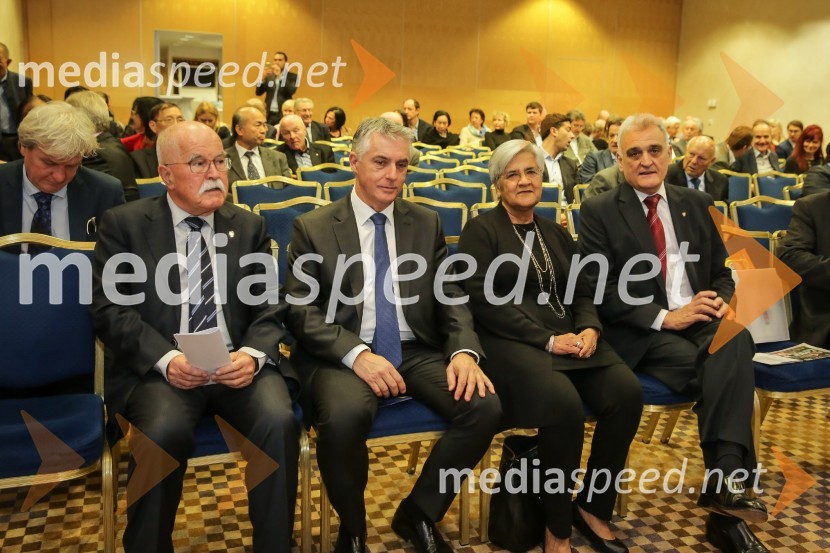  prof. dr. Boštjan Žekš, svetovalec predsednika RS;  ... ;  ... ; prof. dr.  Roberto Favaloro, dr. med.Simpozij srčnih kirurgov 2017