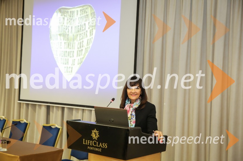 prof.dr. Metka Zorc, predsednica uprave MC MedicorSimpozij srčnih kirurgov 2017