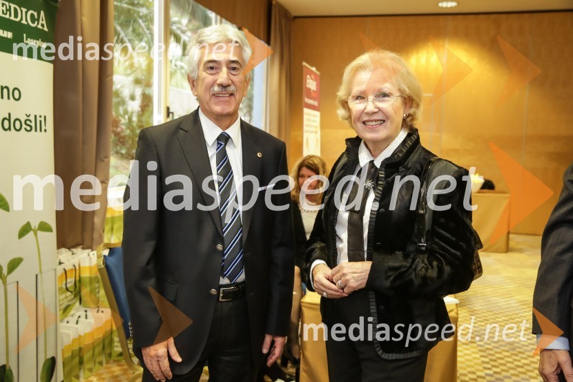  Rajko Kotnik, državni pravobranilec, bivši predsednik Lions Ljubljana Rožnik;  Nada  Irgolič, mag. farmacijeSimpozij srčnih kirurgov 2017