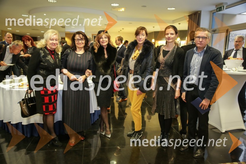  ... ;  ... ;  Darja Kuhar Kotnik, soustanoviteljica in podpredsednica Društva za zdravje naroda;  ... ;  ... ;  ... Simpozij srčnih kirurgov 2017