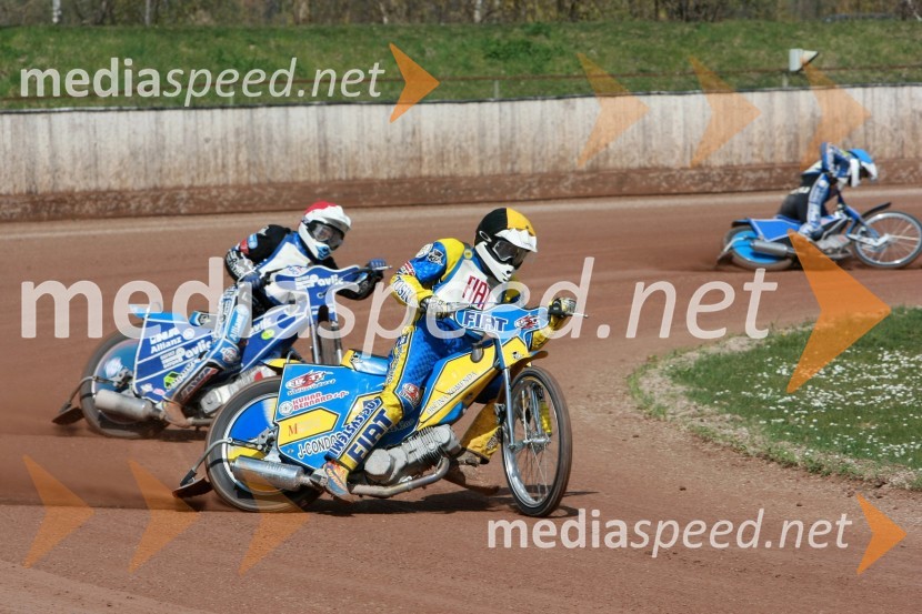 Nikola Pigac (SK Unia Prelog), Matic Voldrih (AMTK Ljubljana) in Andrej Kežman (SK Prelog)SPEEDWAY DP posameznikov 2008 2. dirka, Skupina B