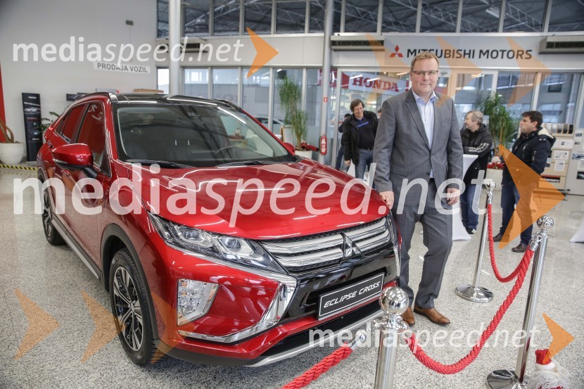 Predpraznični sladki zajtrk AC Mobil