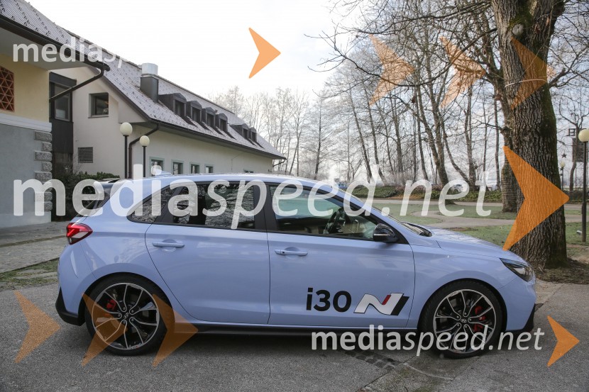 Hyundai i30N,  Slovenska predstavitev