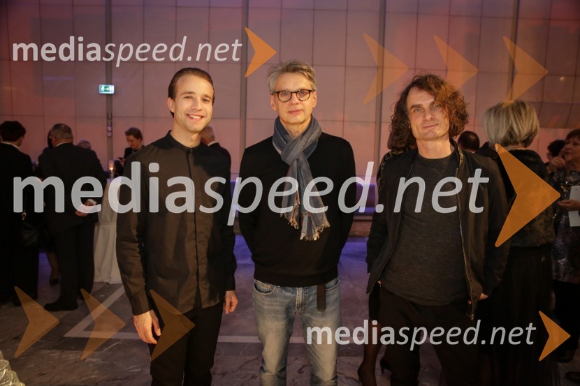  Nik  Škrlec, igralec;  Primož Ekart, igralec, režiser;  Jure Longyka, moderatorDržavna proslava ob dnevu samostojnosti in enotnosti