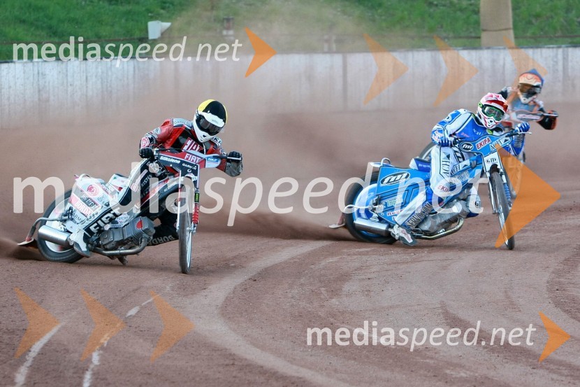 Jernej Kolenko (AMTK Ljubljana), Matej Žagar (AMTK Ljubljana) in Manuel Novotny (Avstrija)SPEEDWAY DP posameznikov 2008 2. dirka, Skupina A