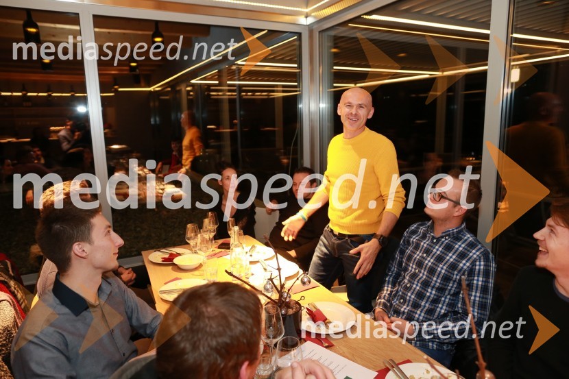  Saša Despot, fotograf16. rojstni dan agencije Mediaspeed in prednovoletno druženje