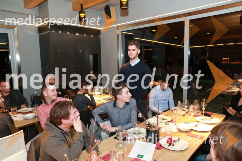  Jan Ljubec16. rojstni dan agencije Mediaspeed in prednovoletno druženje