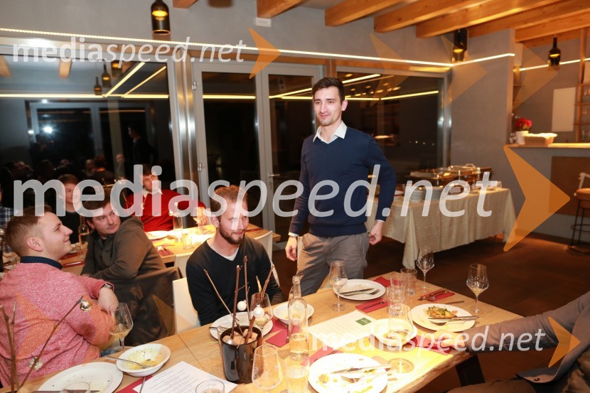  Tomaž Ogrizek, FotoBox16. rojstni dan agencije Mediaspeed in prednovoletno druženje