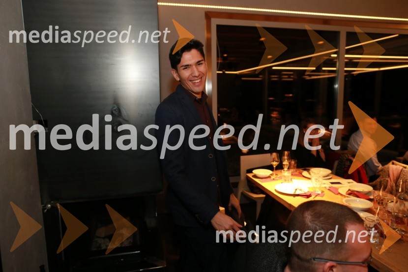  Max Verderber, fotograf16. rojstni dan agencije Mediaspeed in prednovoletno druženje