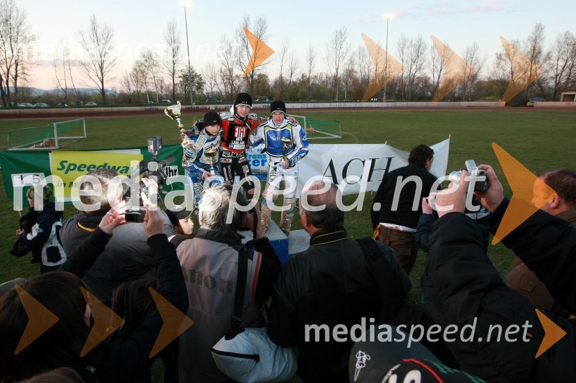 Jurica Pavlic (SK Unia Goričan), Jernej Kolenko (AMTK Ljubljana) in  	Matej Žagar (AMTK Ljubljana)SPEEDWAY DP posameznikov 2008 2. dirka, Skupina A