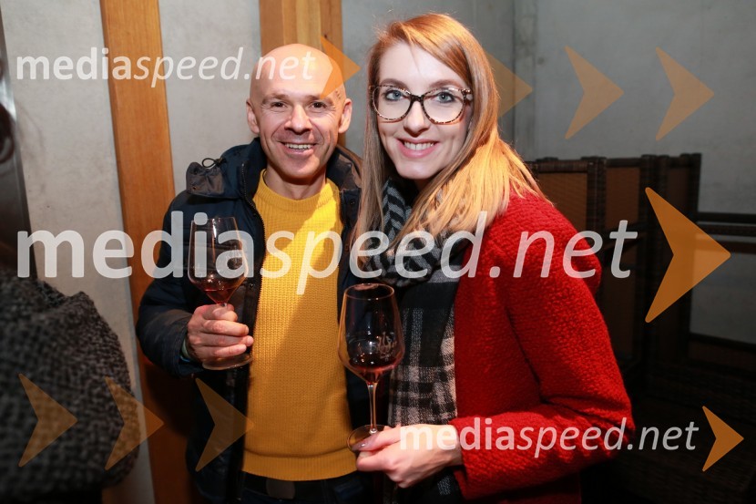  Saša Despot, fotograf;  Petra  Letonja, Mediaspeed d.o.o.16. rojstni dan agencije Mediaspeed in prednovoletno druženje