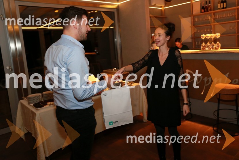  Damijan Ljubec, Mediaspeed;  Andreja Breznik, Mediaspeed16. rojstni dan agencije Mediaspeed in prednovoletno druženje