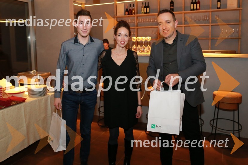  David Osterc;  Andreja Breznik, Mediaspeed;  Borut  Cvetko, kreativni direktor, Mediaspeed16. rojstni dan agencije Mediaspeed in prednovoletno druženje