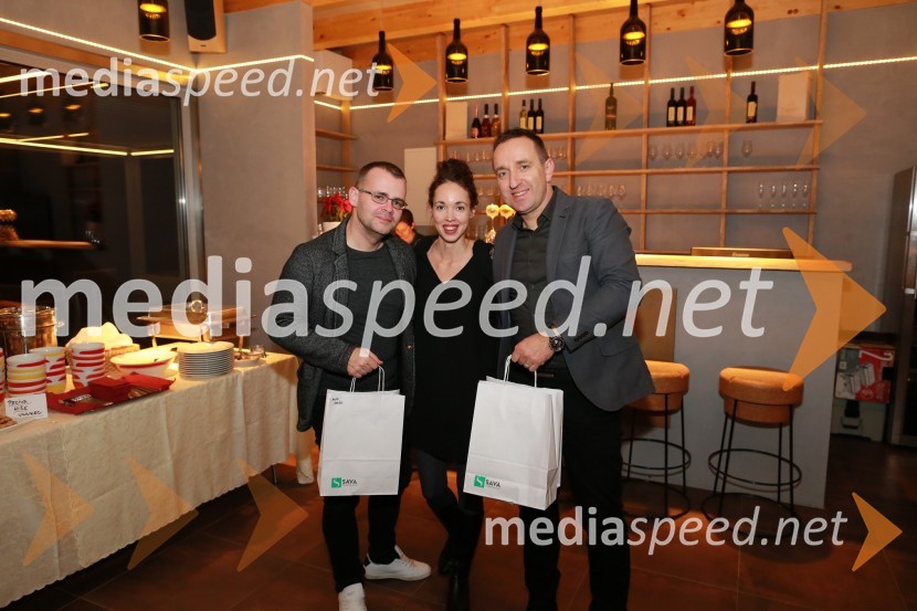  Alan Kavčič, predstavnik za odnose z javnostmi SNG Maribor;  Andreja Breznik, Mediaspeed;  Borut  Cvetko, kreativni direktor, Mediaspeed16. rojstni dan agencije Mediaspeed in prednovoletno druženje
