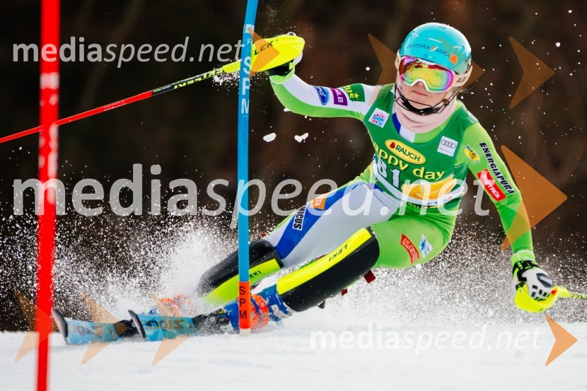  Meta Hrovat, smučarka (Slovenija)54. Zlata lisica, slalom