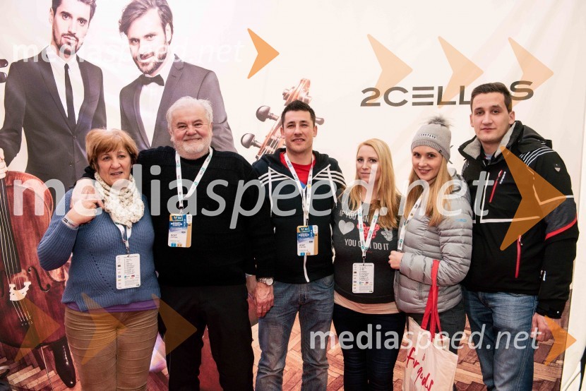  ... ;  ... ;  ... ;  ... ;  Vanja Bele, asistenka za marketing Europarka;  ... 54. Zlata lisica, nedelja, VIP druženje