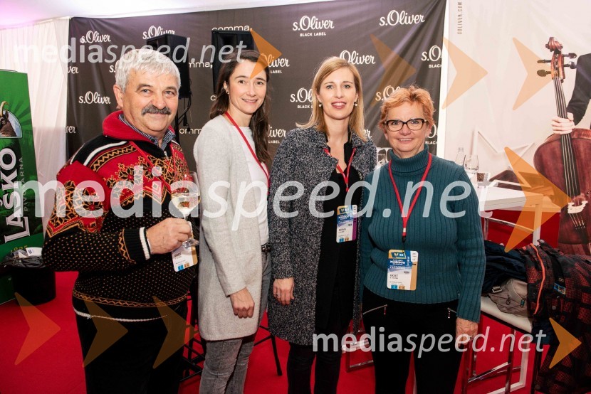  ... ;  Špela  Stropnik, marketing, s.Oliver;  Katja  Janko Puh, vodja marketinga, s.Oliver;  ... 54. Zlata lisica, nedelja, VIP druženje