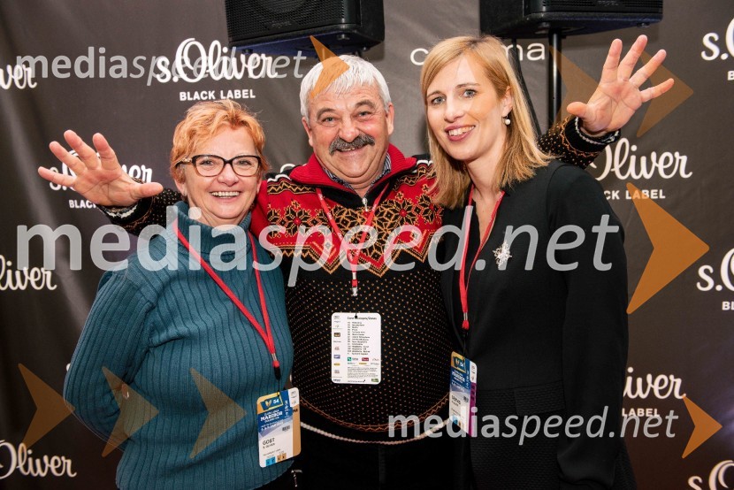  ... ;  ... ;  Katja  Janko Puh, vodja marketinga, s.Oliver54. Zlata lisica, nedelja, VIP druženje