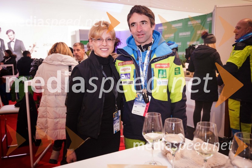  ... ; dr. Franci Petek, nekdanji smučarski skakalec in direktor SZS54. Zlata lisica, nedelja, VIP druženje
