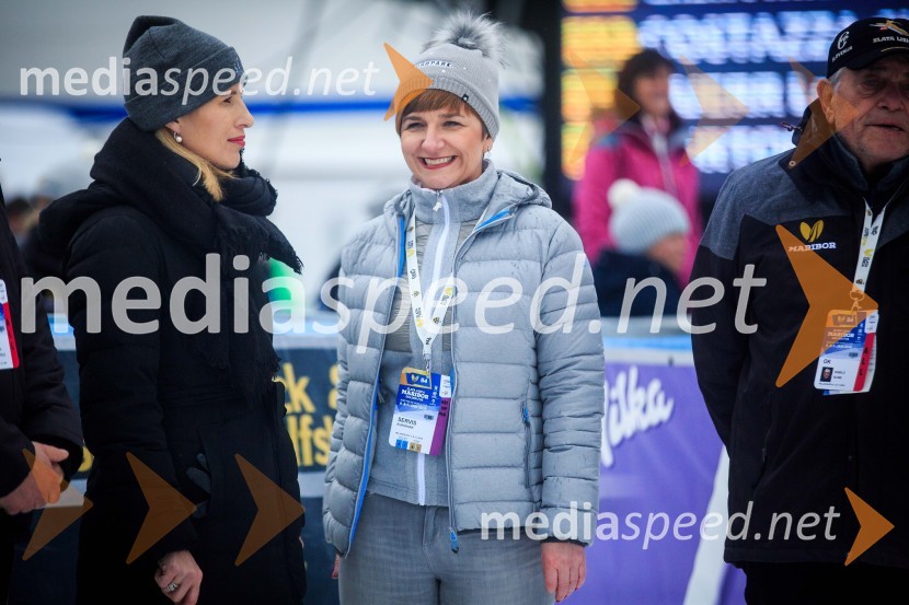  Katja  Janko Puh, vodja marketinga, s.Oliver;  Petra Romih, vodja marketinga Europarka54. Zlata lisica, slalom