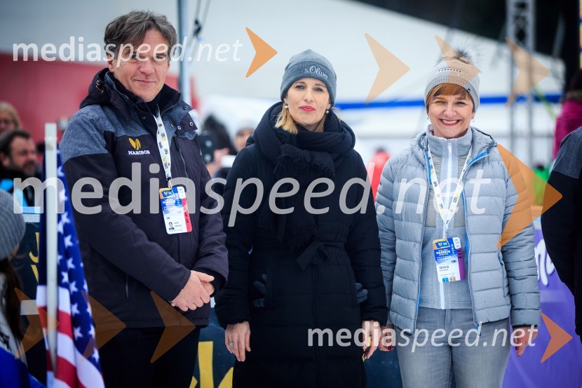 mag. David Kastelic, predsednik uprave, Zavarovalnica Sava, d.d.;  Katja  Janko Puh, vodja marketinga, s.Oliver;  Petra Romih, vodja marketinga Europarka54. Zlata lisica, slalom